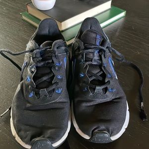 Nike men’s sneakers